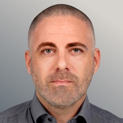 Mischa Coster | Eigenaar